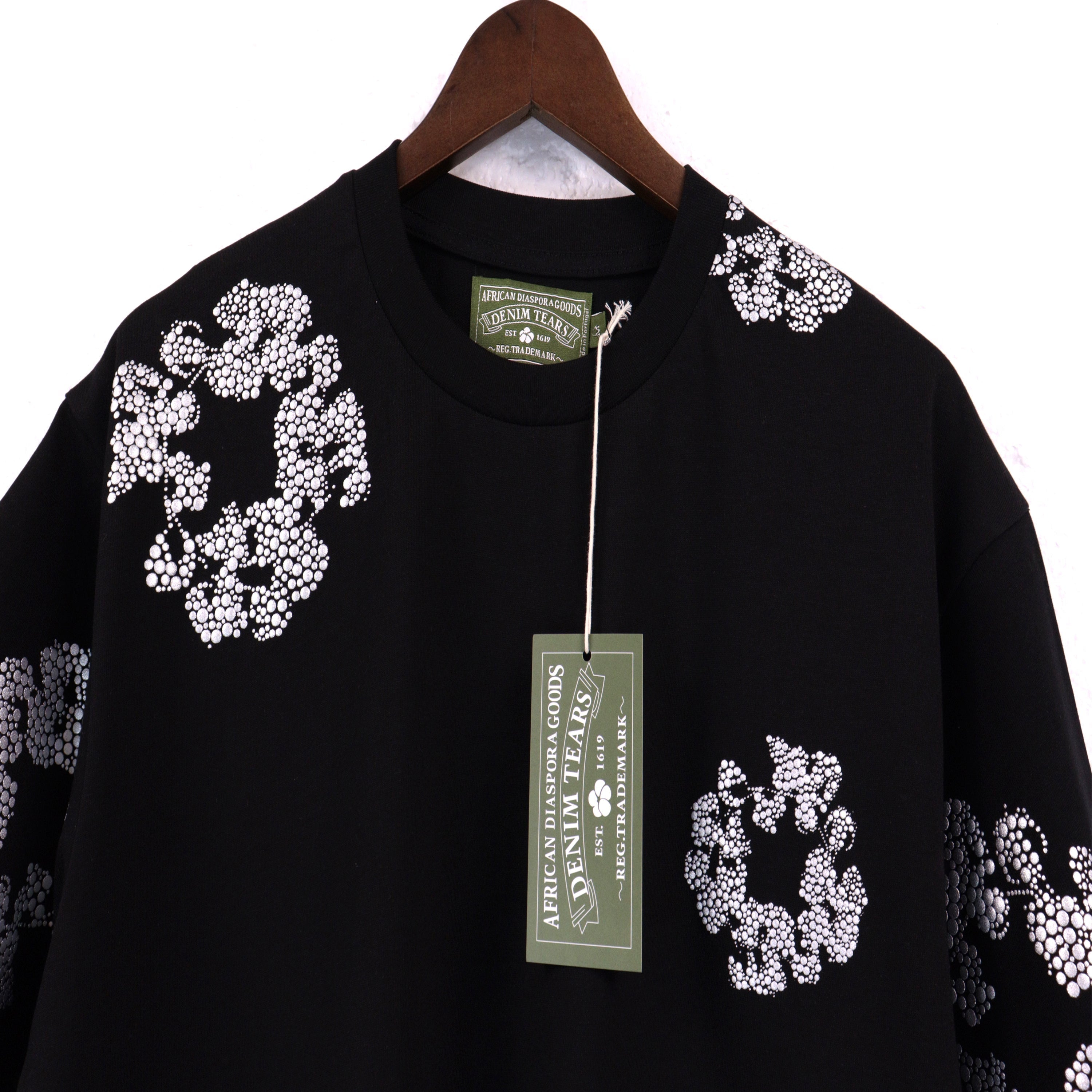 DENIM TEARS  T-shirt  2671